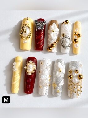 Luxury Press On Nails - Vintage Accents